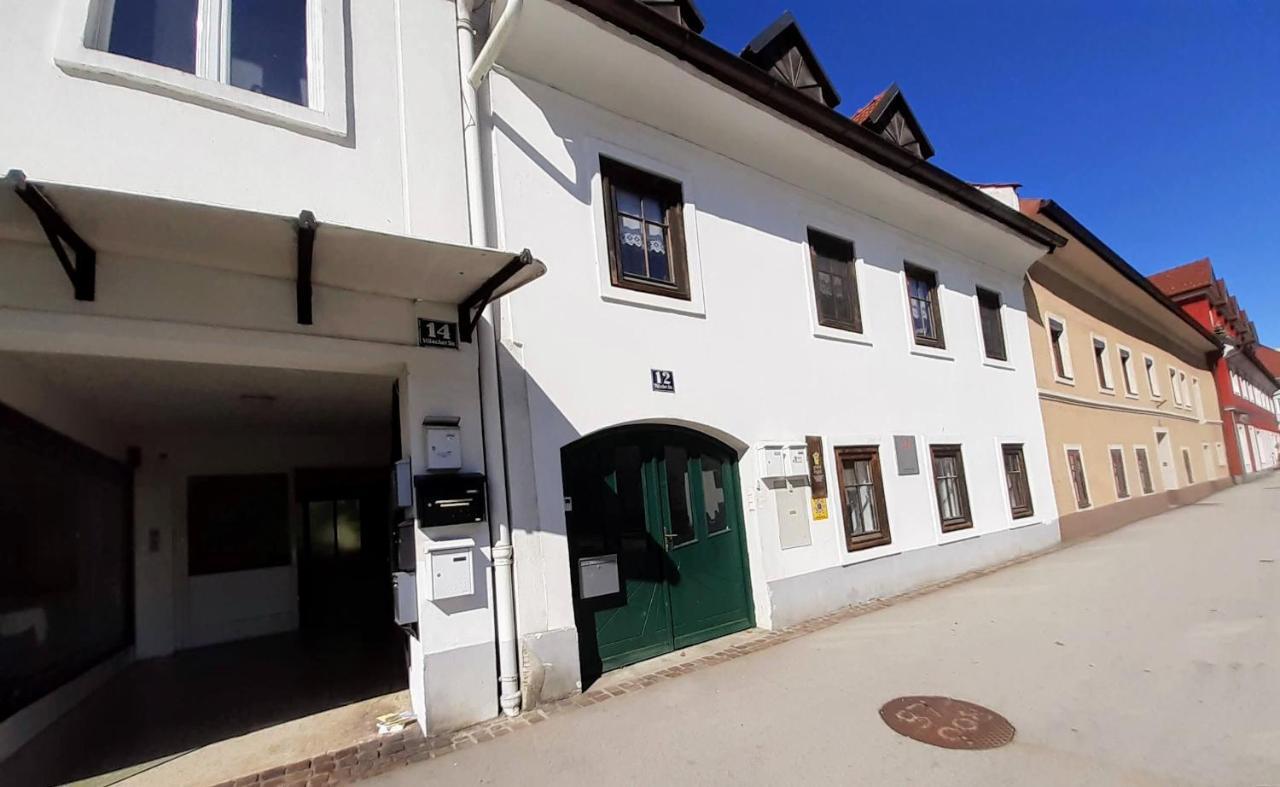 Fassbinder Klause Mit Mini-Terrasse Sankt Veit an der Glan Exterior foto