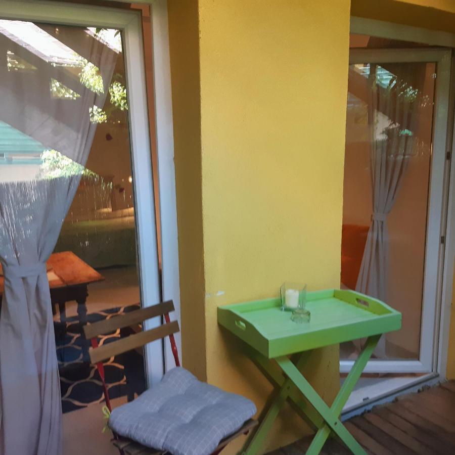 Fassbinder Klause Mit Mini-Terrasse Sankt Veit an der Glan Exterior foto